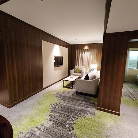 Azar Hotel Ahad Rafidah Екстериор снимка
