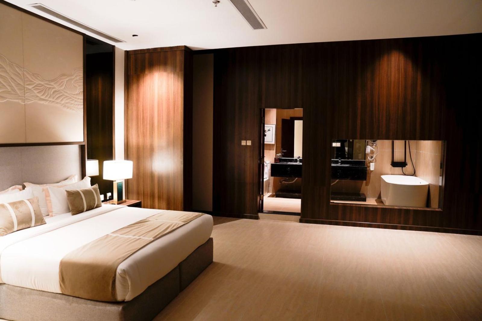 Azar Hotel Ahad Rafidah Екстериор снимка