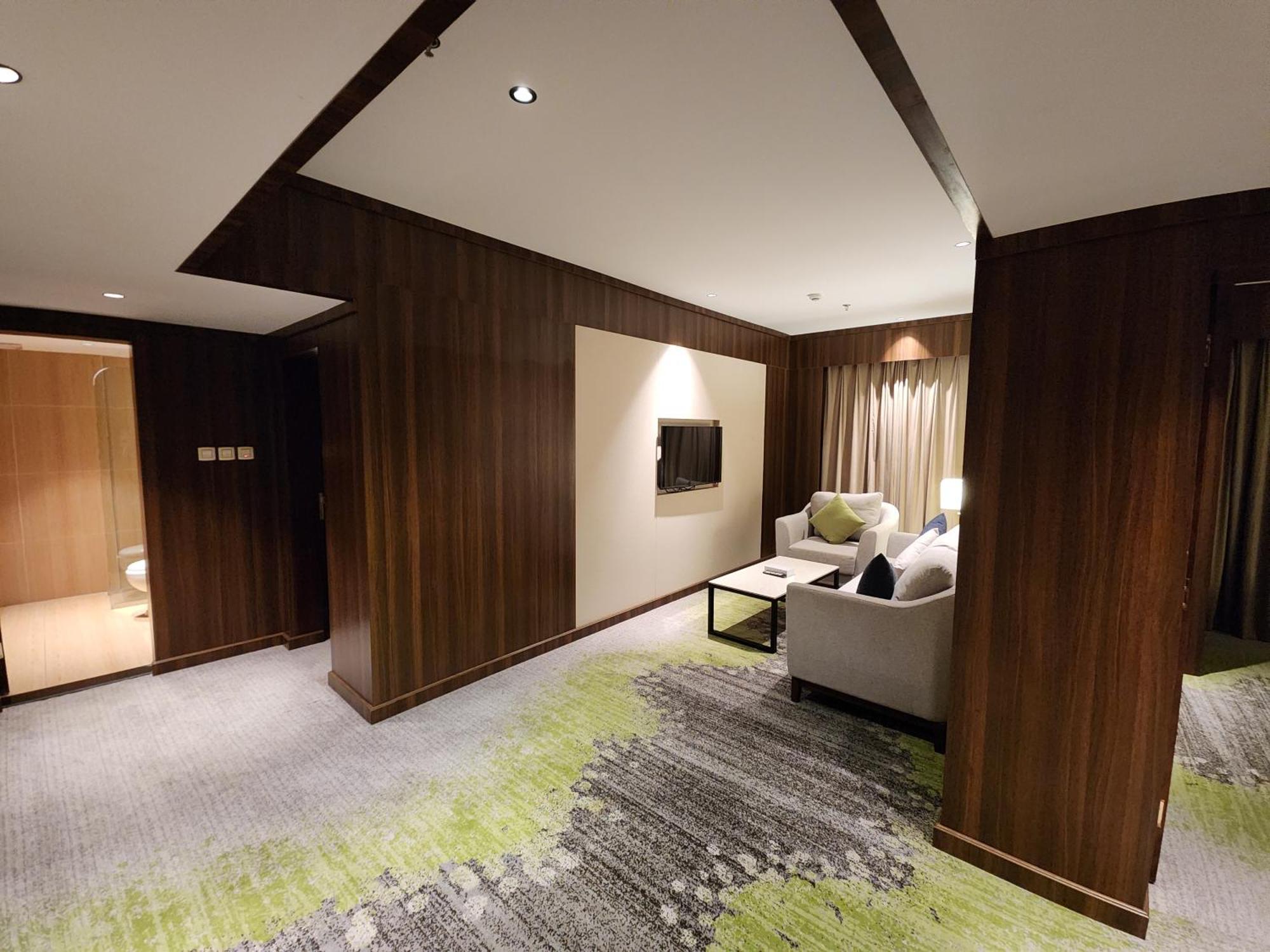 Azar Hotel Ahad Rafidah Екстериор снимка