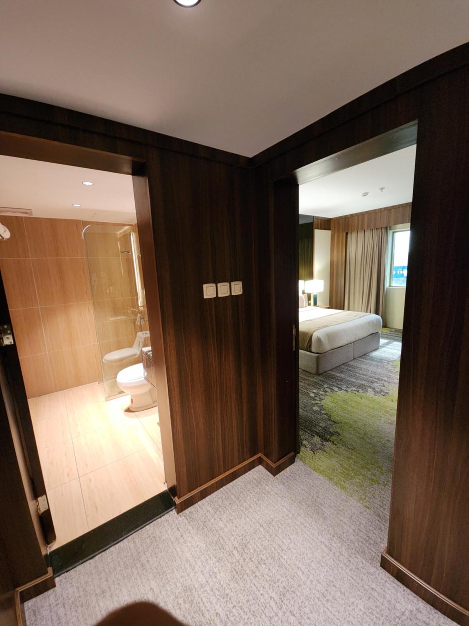 Azar Hotel Ahad Rafidah Екстериор снимка