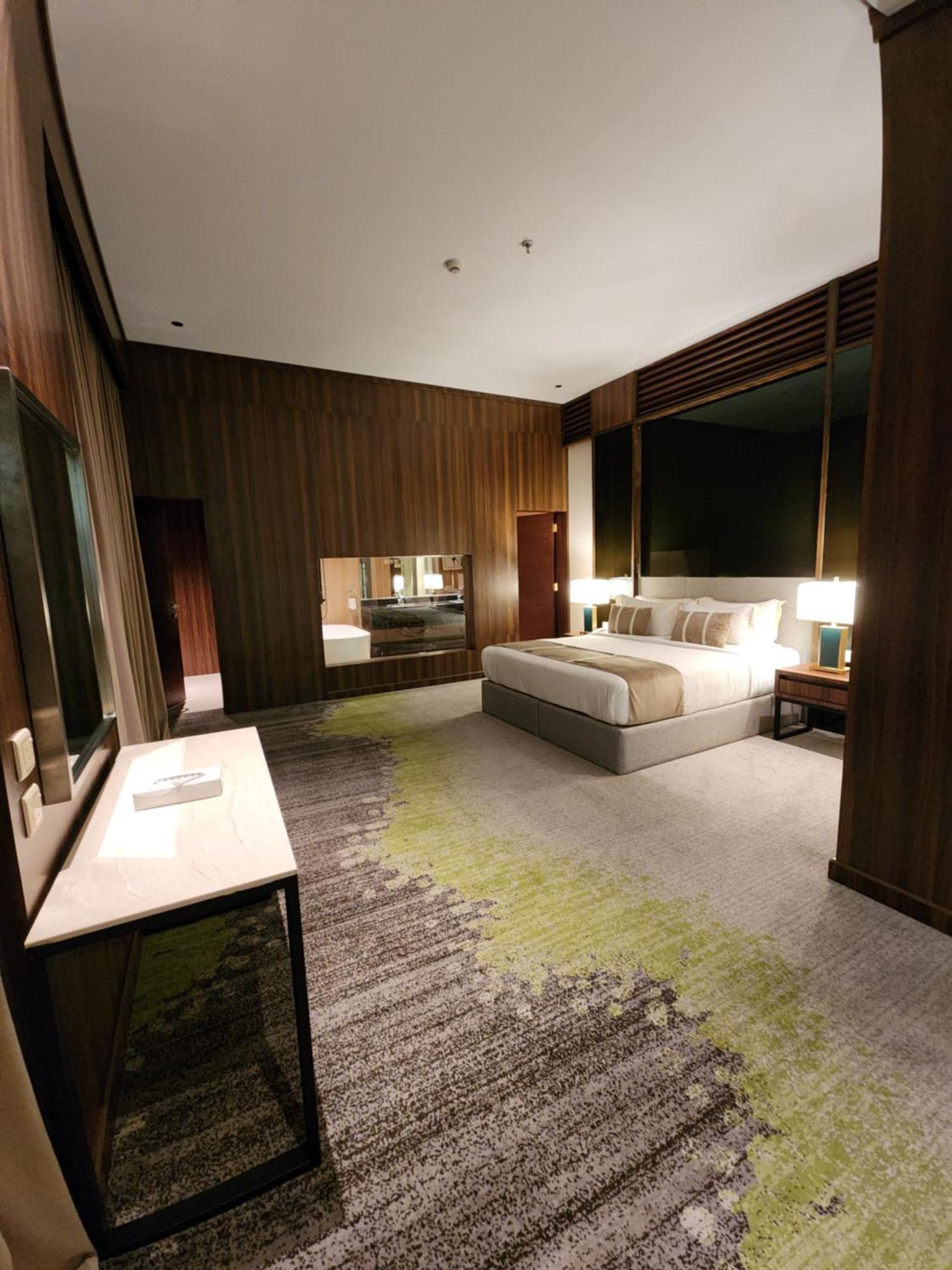 Azar Hotel Ahad Rafidah Екстериор снимка