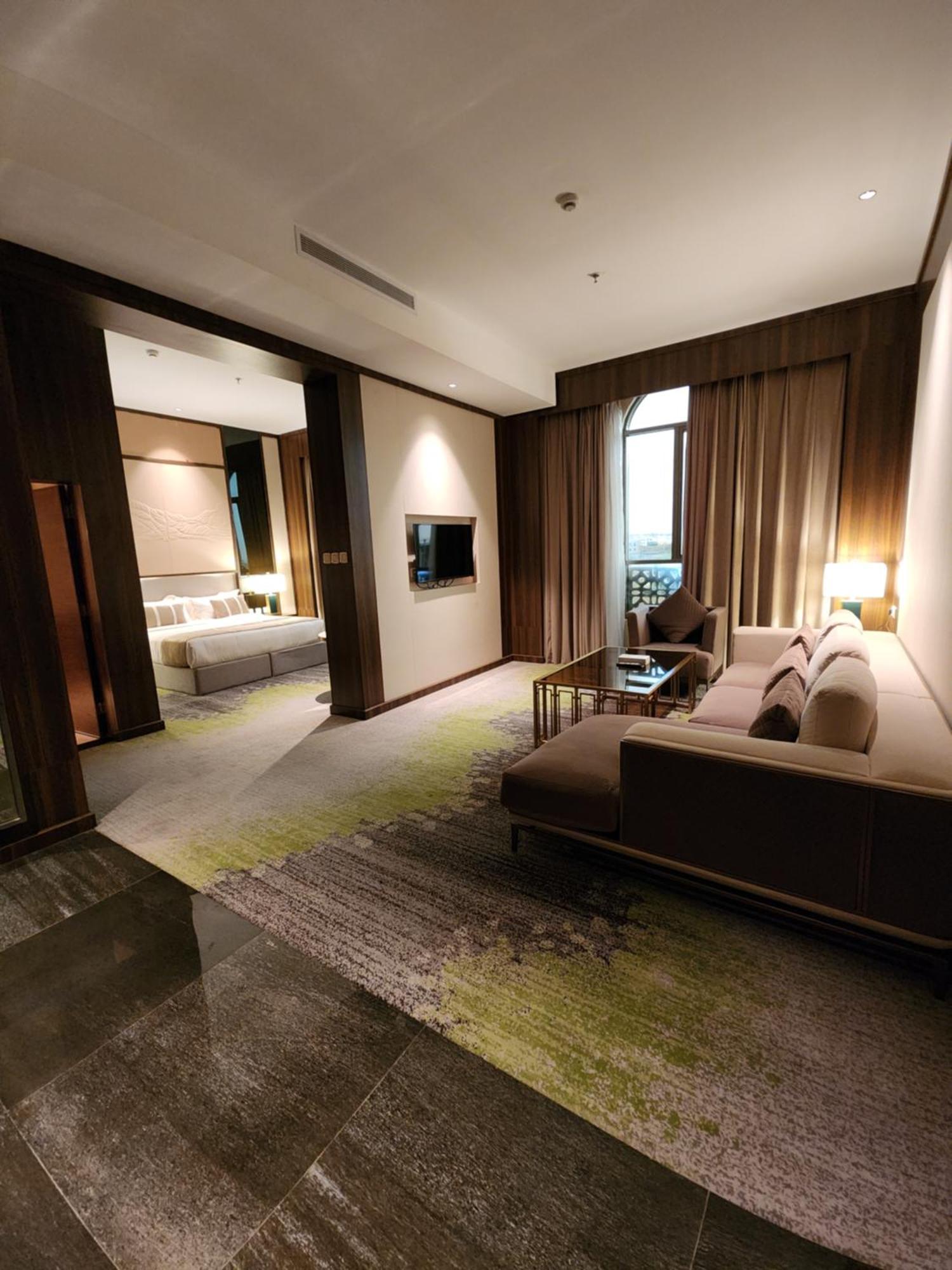 Azar Hotel Ahad Rafidah Екстериор снимка